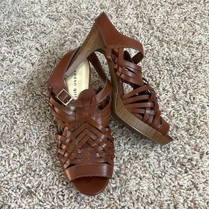 🔥 Madden Girl Heels Size 8.5